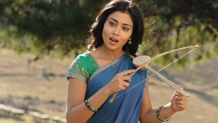 Shriya Saran Open Mouth N Instrument In Hand In Kutty Movie